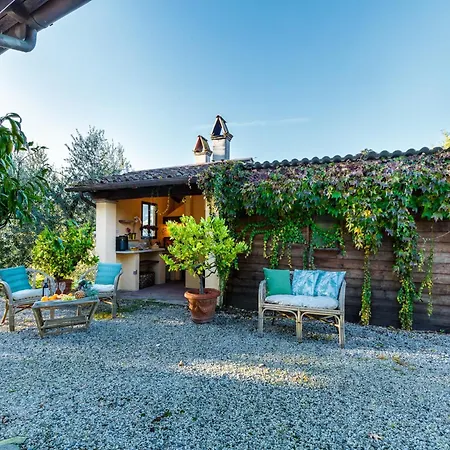 Amore, A Romantic Hilltop In Villa *