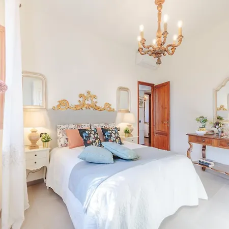Villa Amore, A Romantic Hilltop In *