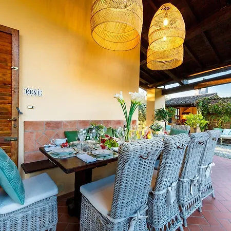 Villa Amore, A Romantic Hilltop In