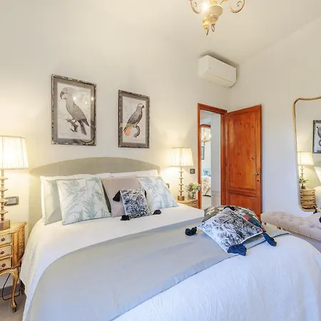 Villa Amore, A Romantic Hilltop In